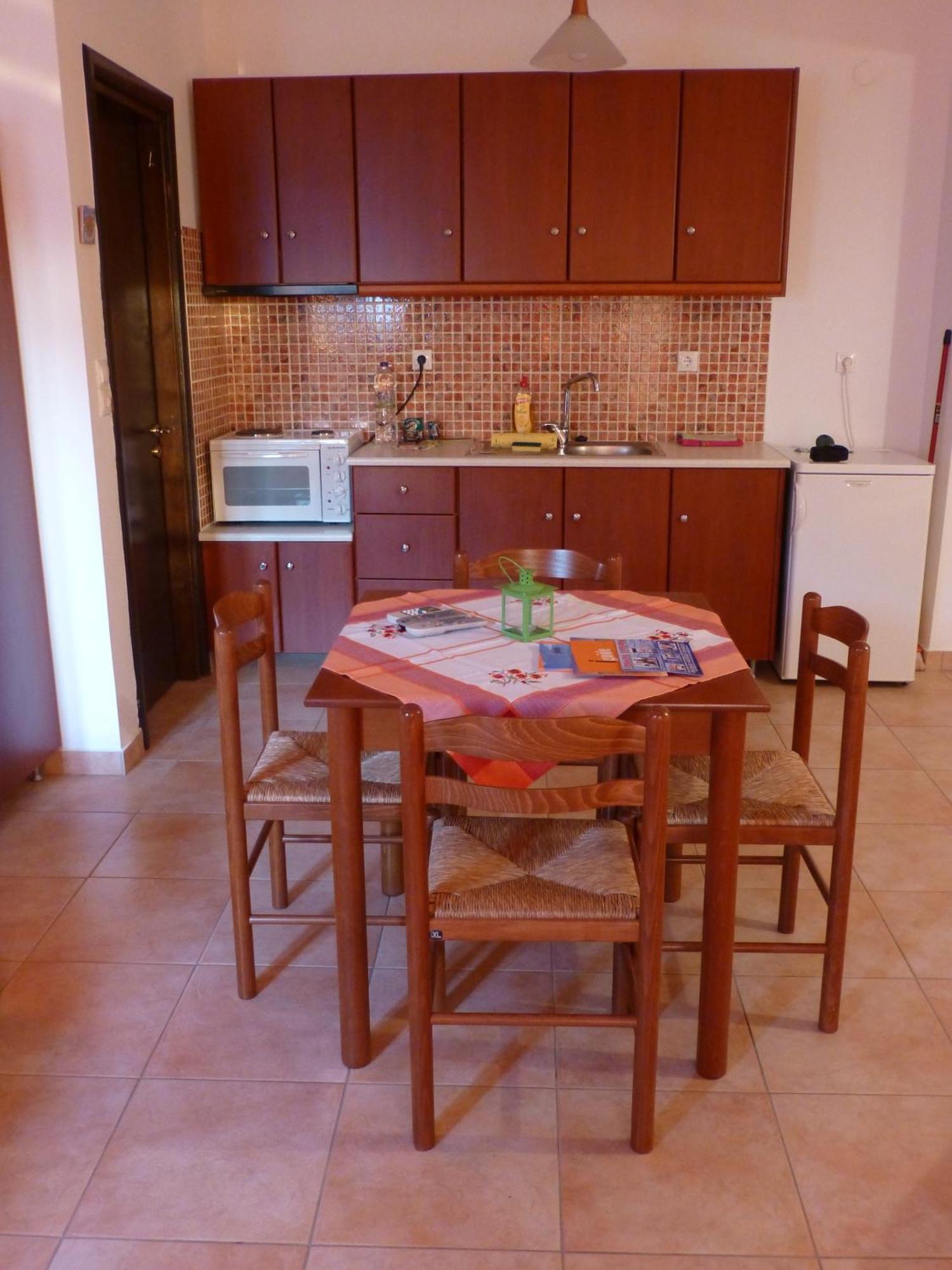 Efterpi Apartment Мирина Екстериор снимка