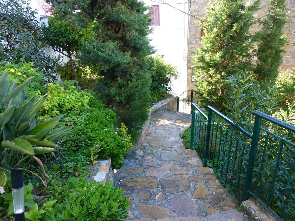 Efterpi Apartment Мирина Екстериор снимка
